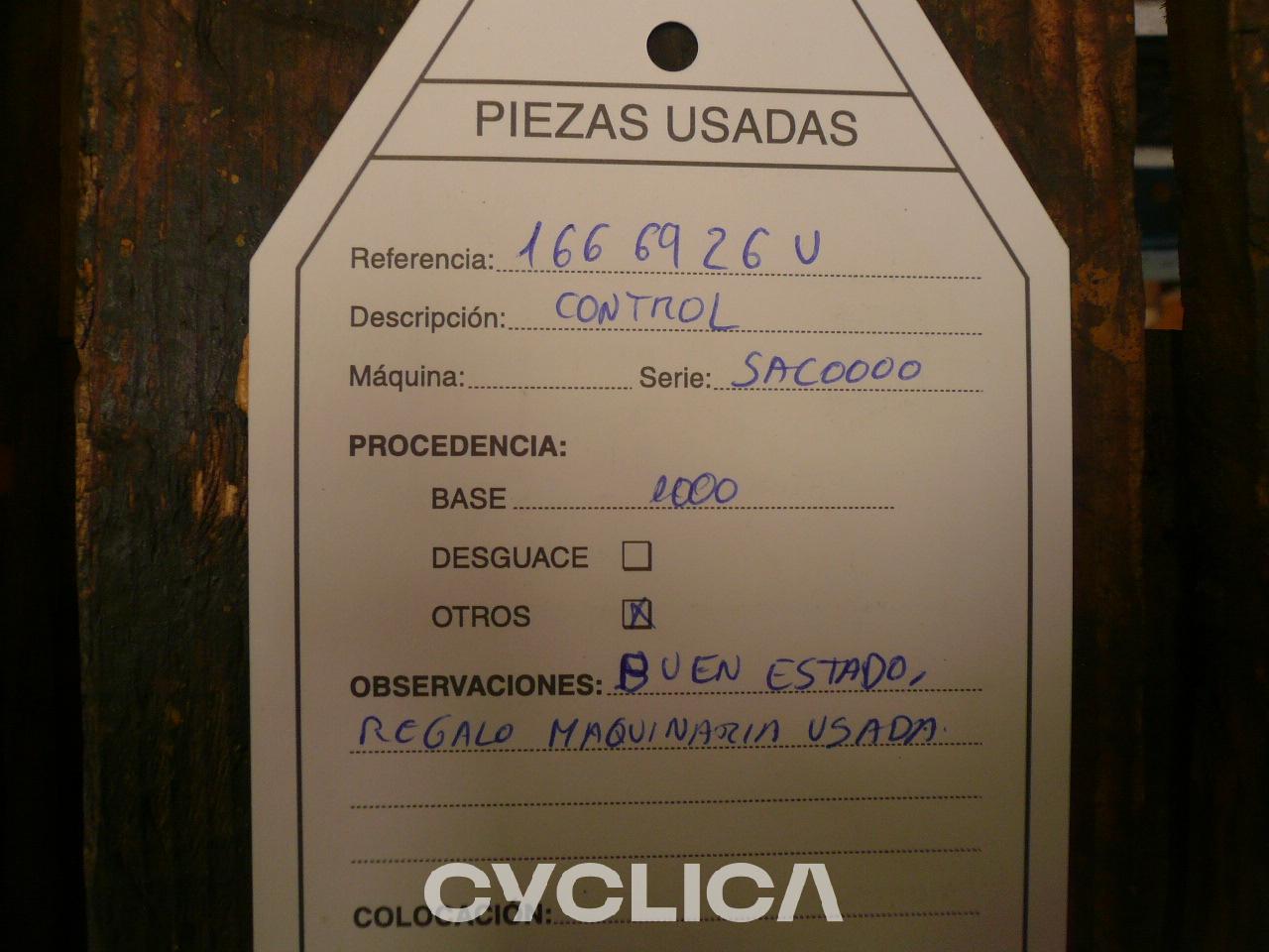 Elektronske komponente PIEZAS US 1666926 - 3