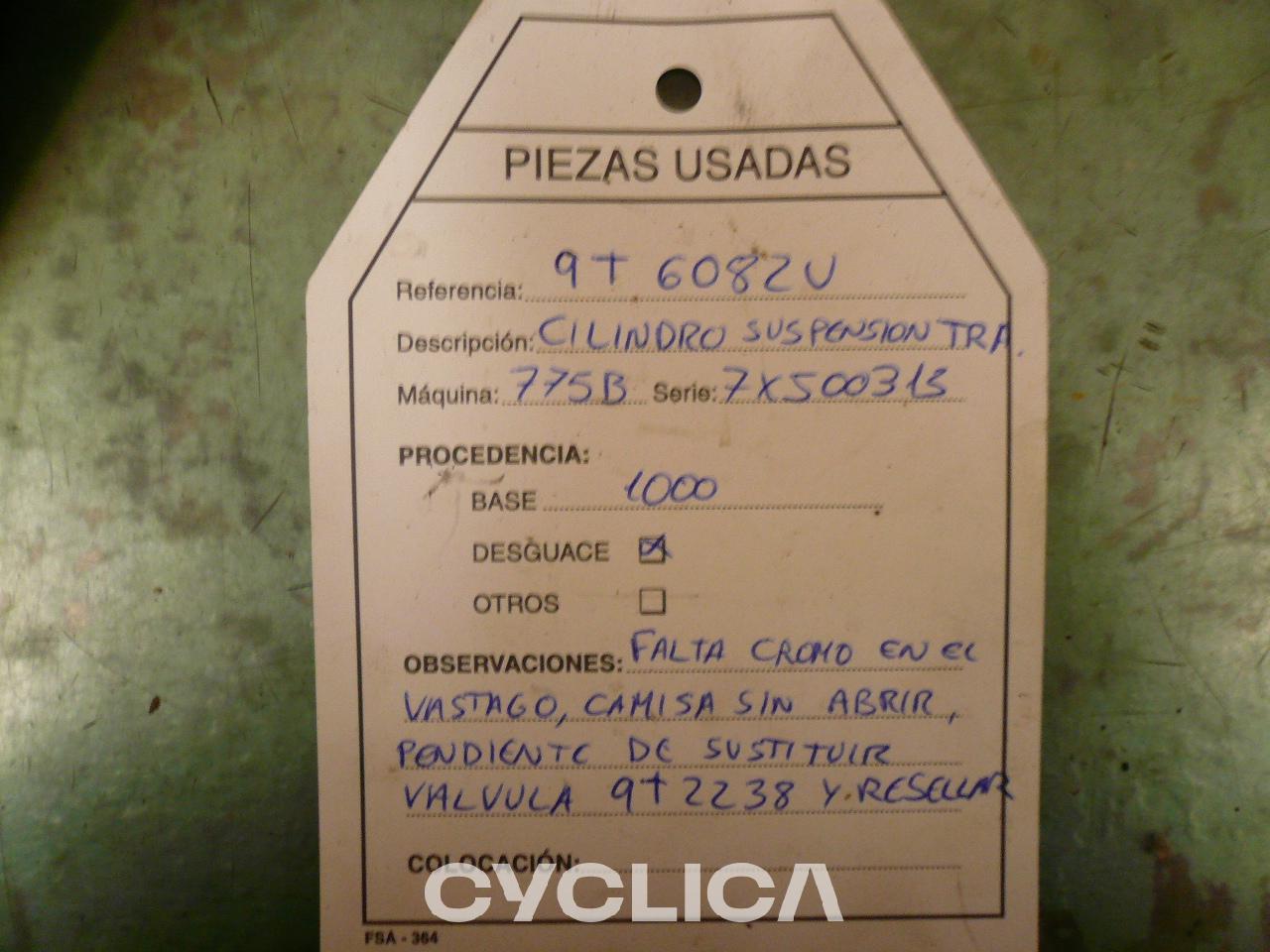 Idraulico 773B 9T6082 - 3