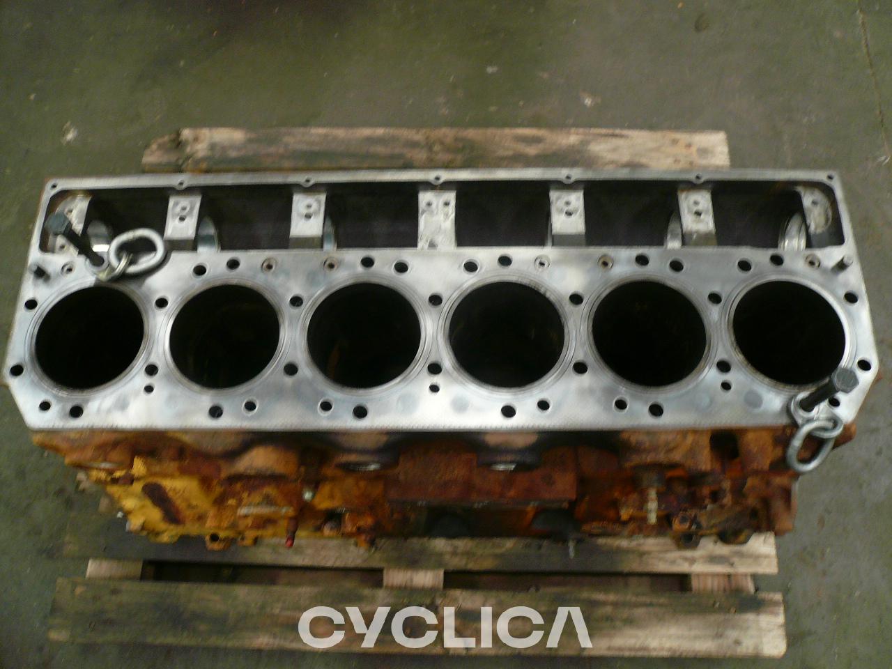 Engine  966G II 2002057 - 1