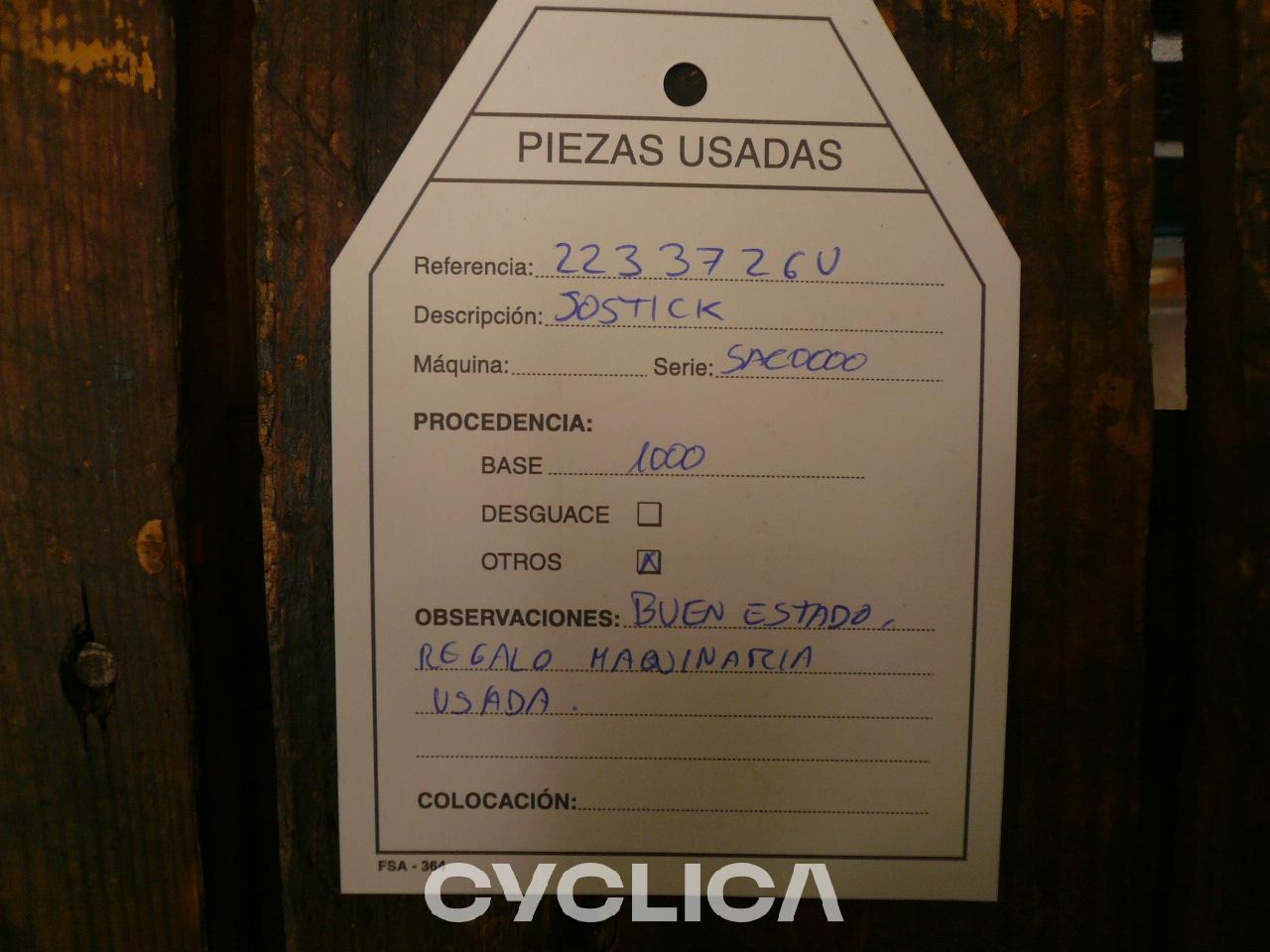 Componentes eletrônicos 226 2233726 - 3