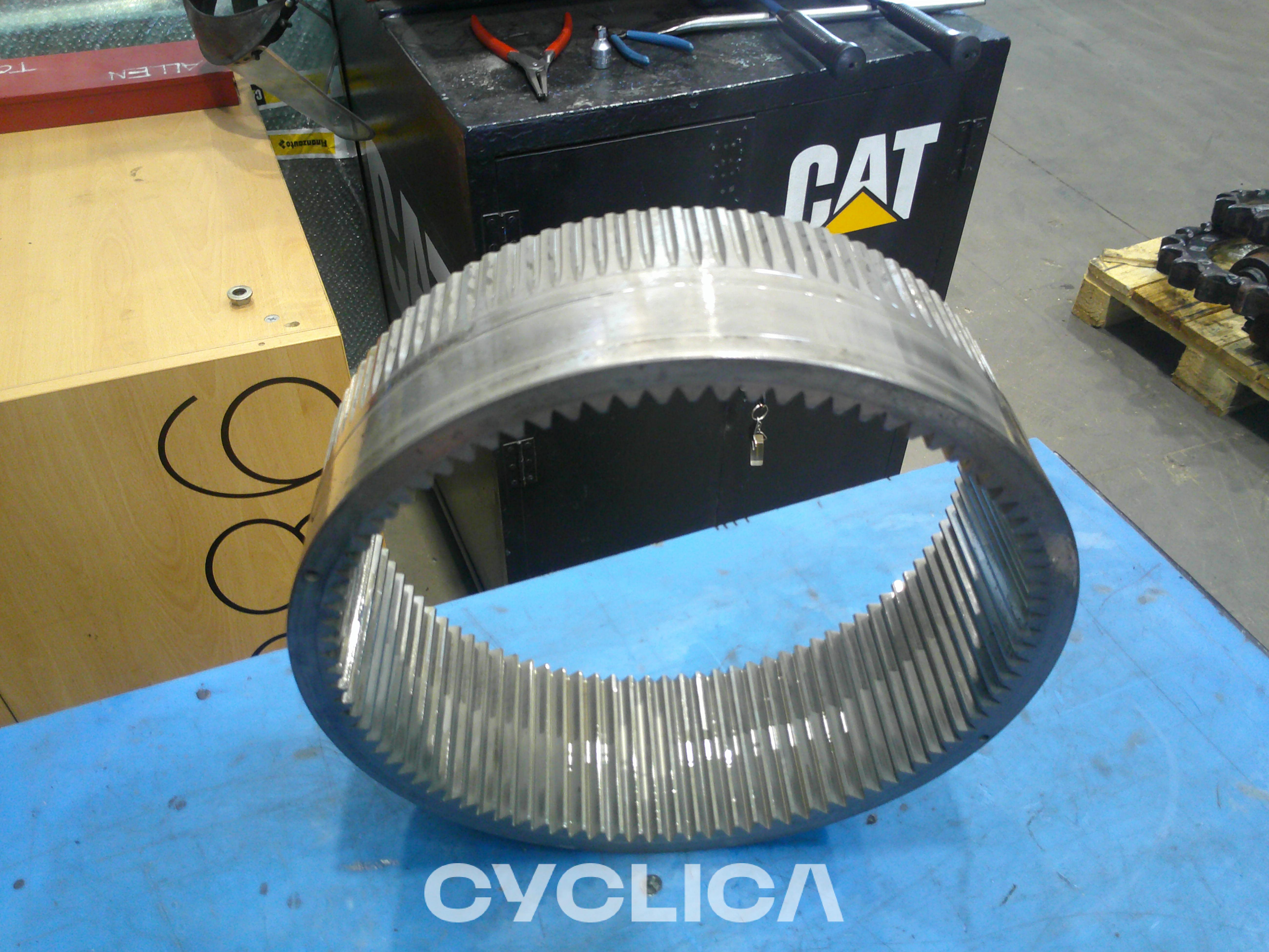 Pogonski sklop 320G 5694288 - 3