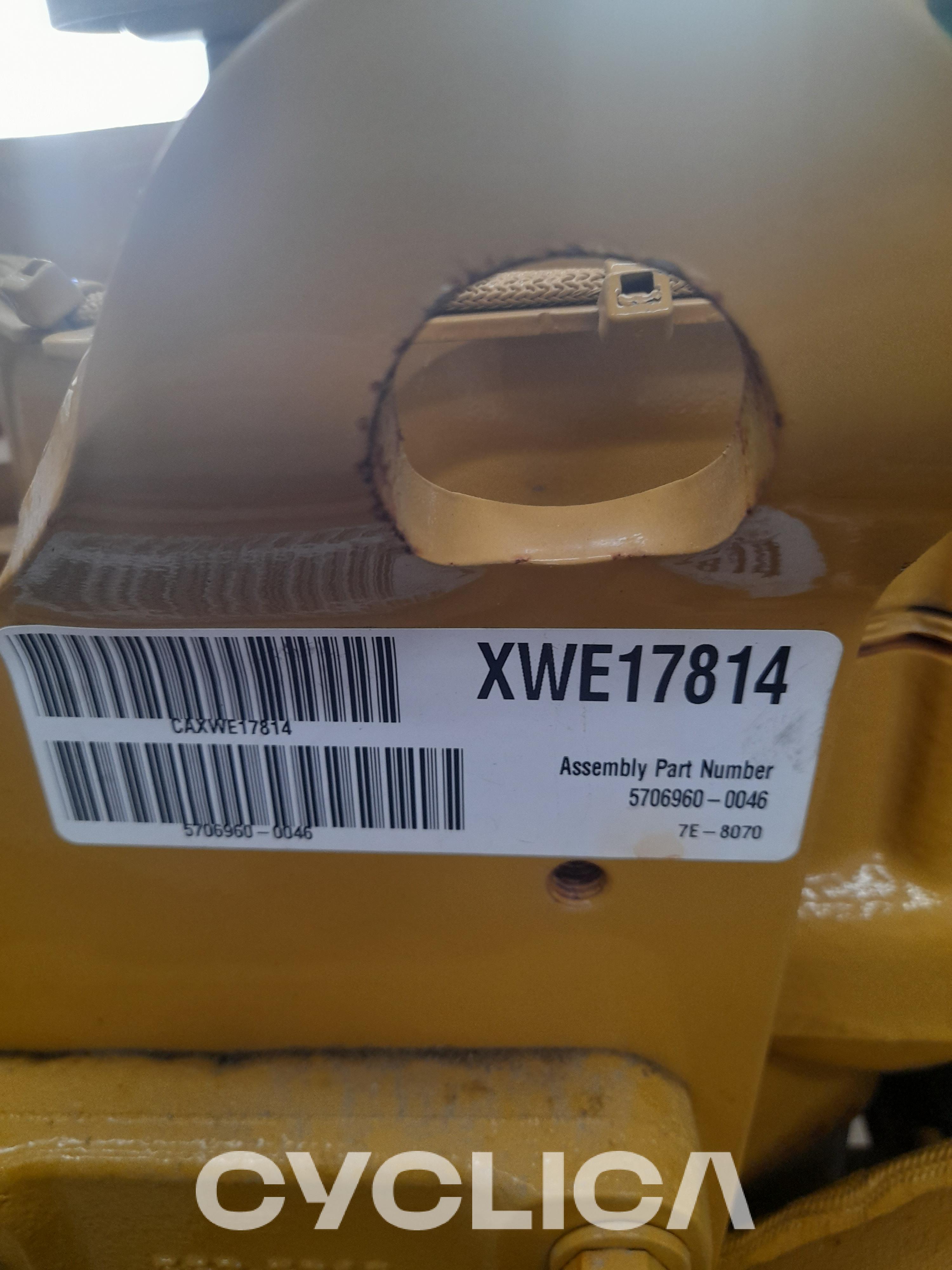 Engine  340L 5706960 - 2