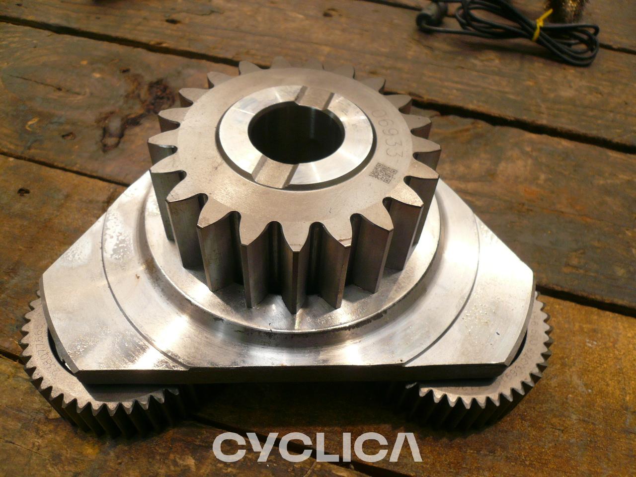 Погон  340L 5694226 - 1