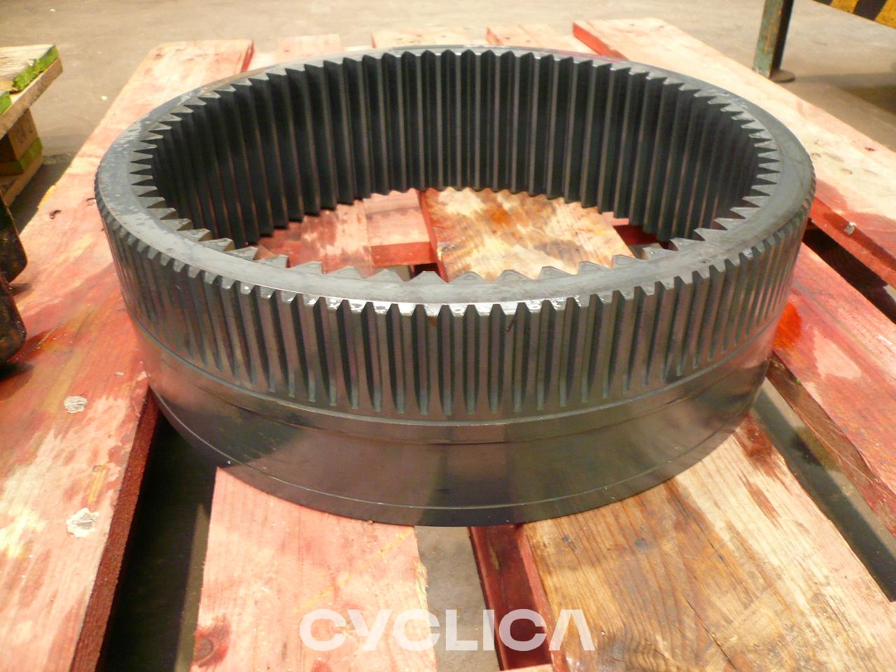 Погон  340L 5694221 - 1