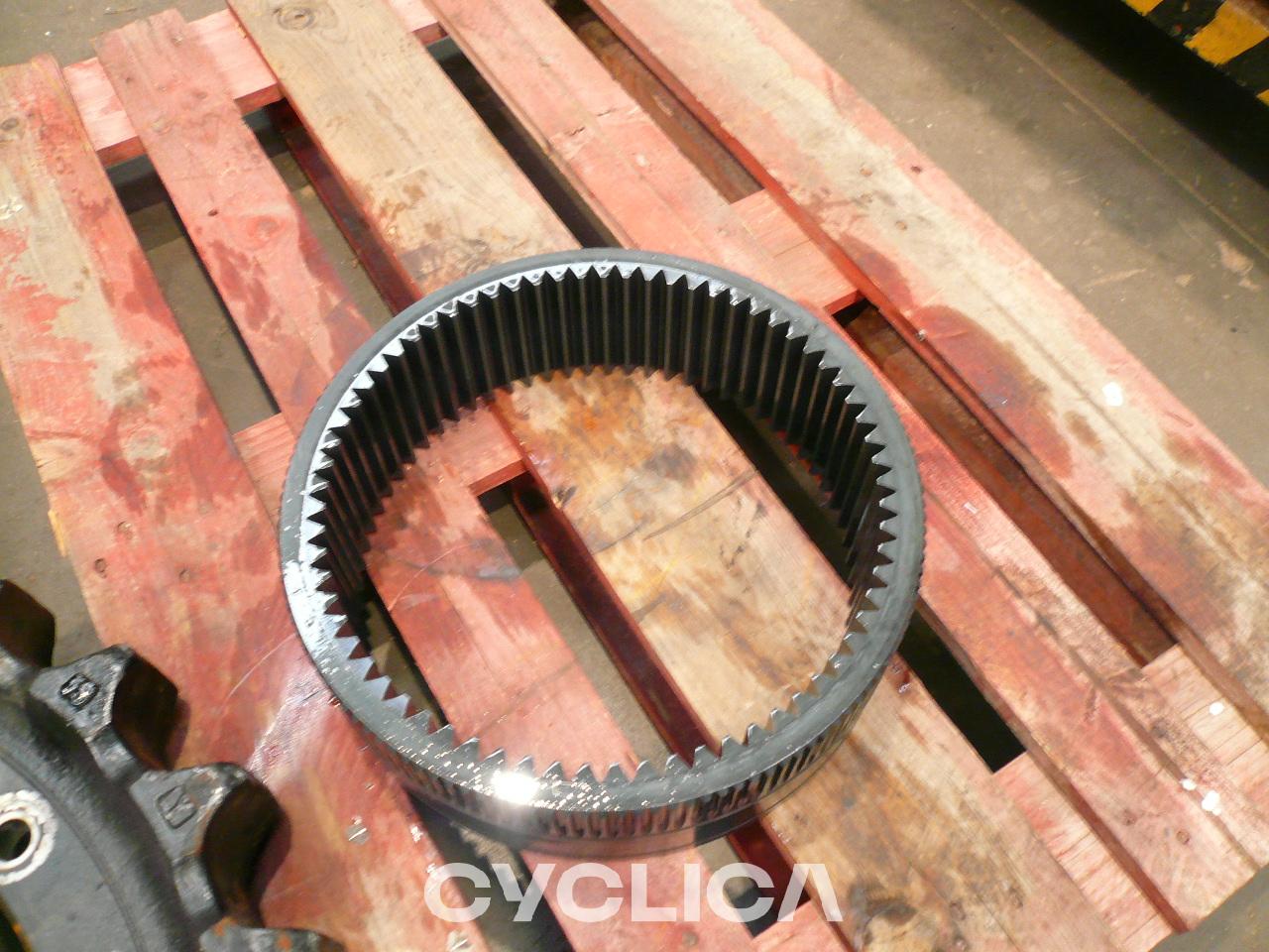 Погон  340L 5694221 - 2