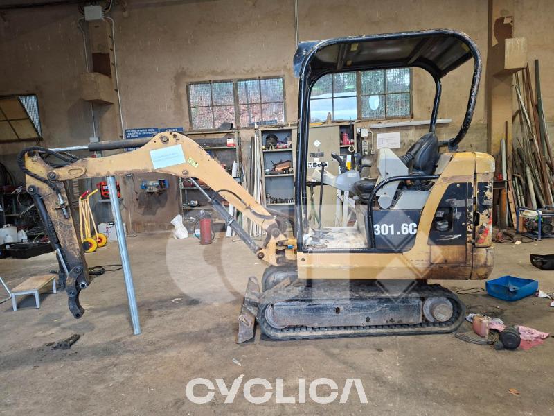 Escavadora de rastos  301.6C JBB01794 - 1