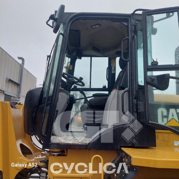 Pás Carregadoras de Rodas  914M H2401309 - 5