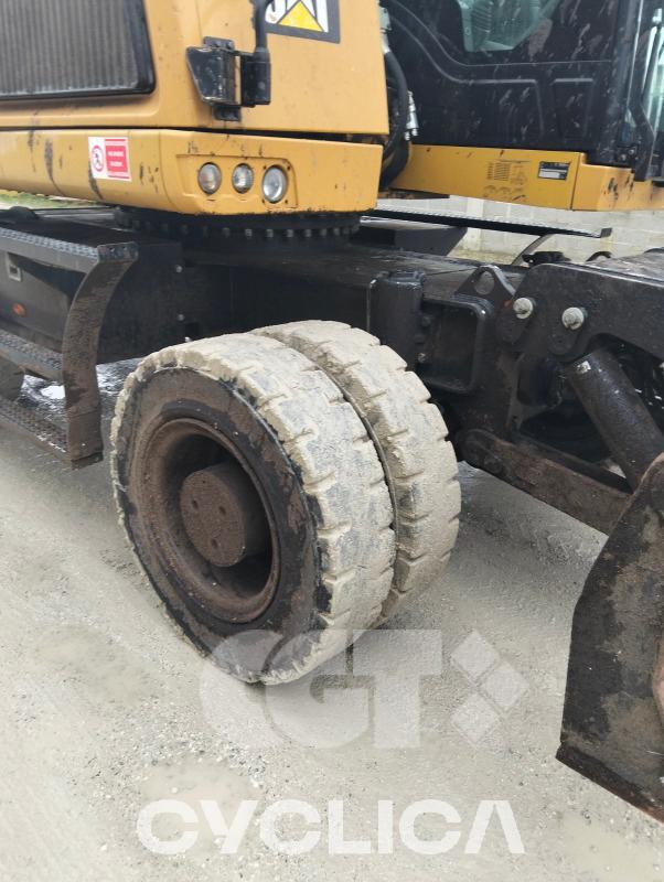 Escavatori gommati  MH3022 FB300215 - 11