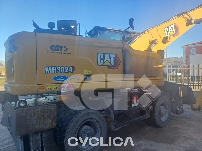 Escavatori gommati  MH3024 FB700766 - 2