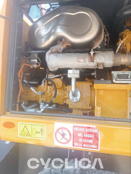 Escavatori gommati  MH3024 FB700766 - 8