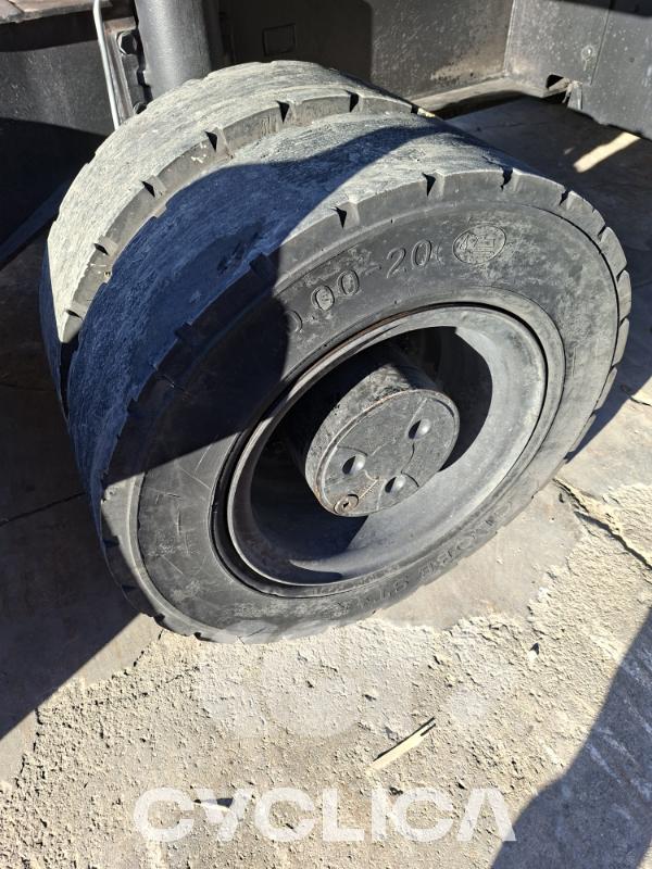 Escavatori gommati  MH3022 FB300333 - 9