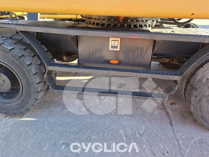 Escavatori gommati  MH3022 FB300333 - 13