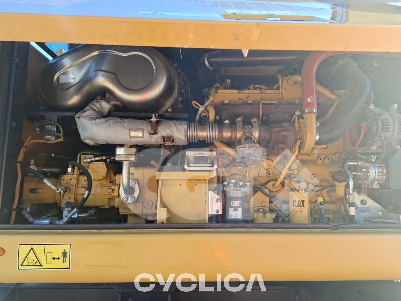 Escavatori gommati  MH3022 FB300333 - 14