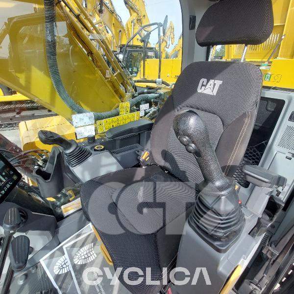 Escavatori cingolati  330 NG XNB10214 - 10