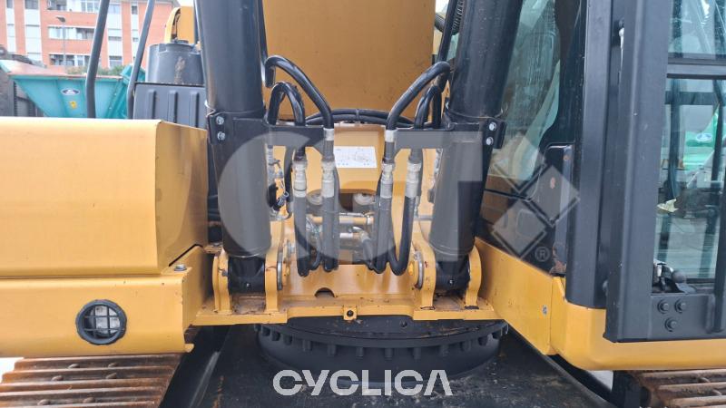 Escavadora de rastos  320GC LN YTF10005 - 6