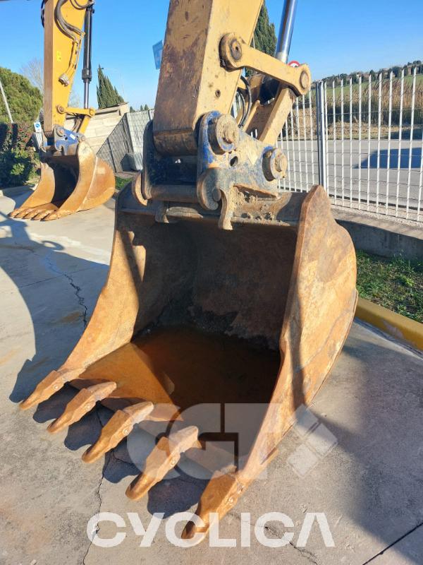 Escavatori cingolati  320GC LN YTF10036 - 8