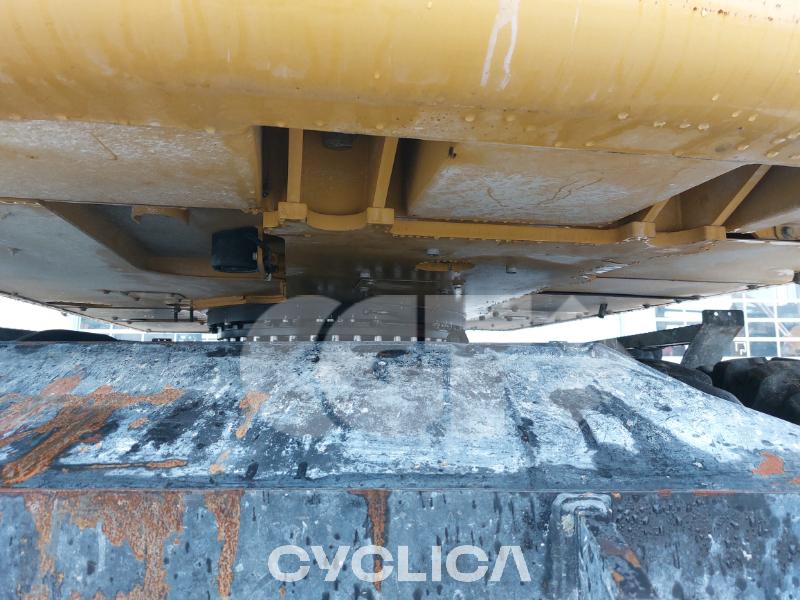 Pelles sur pneus  M314 K3H20063 - 5