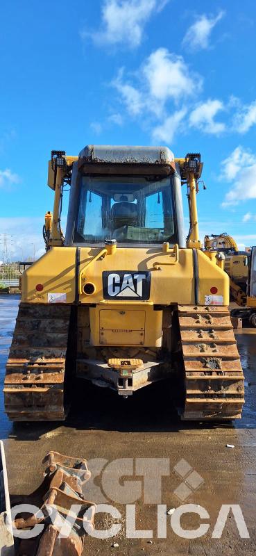 Булдожери и булдожери-гасеничари D6N MLW00151 - 4