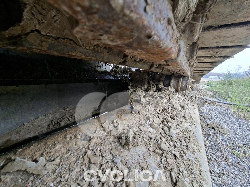 Ровокопачи-гасеничари 319C KGL00812 - 14