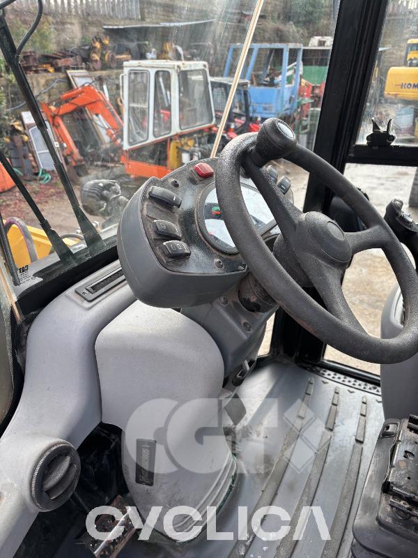 Pás Carregadoras de Rodas 914 JC300687 - 7