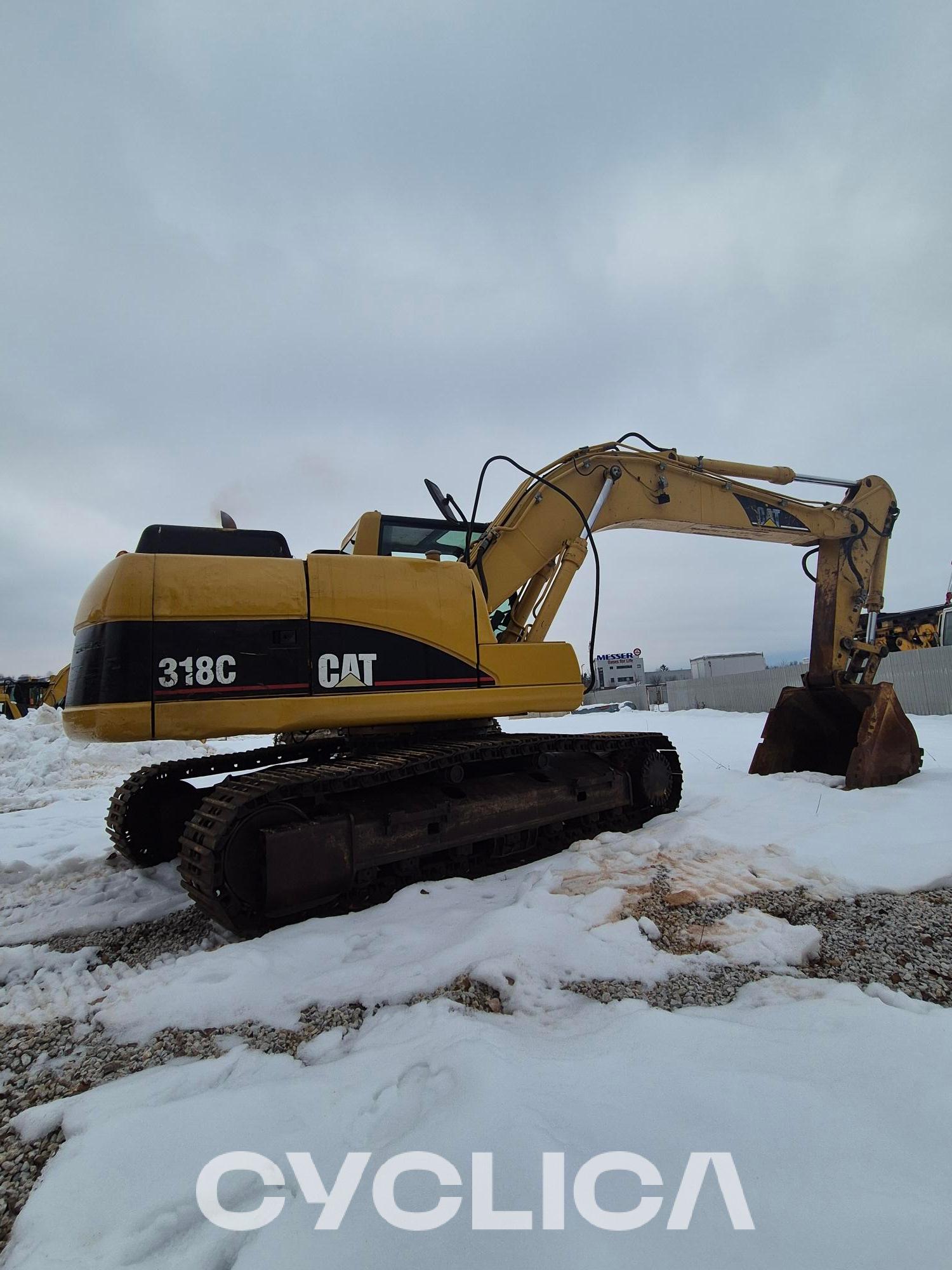 Crawler excavators  318C FAA00239 - 3