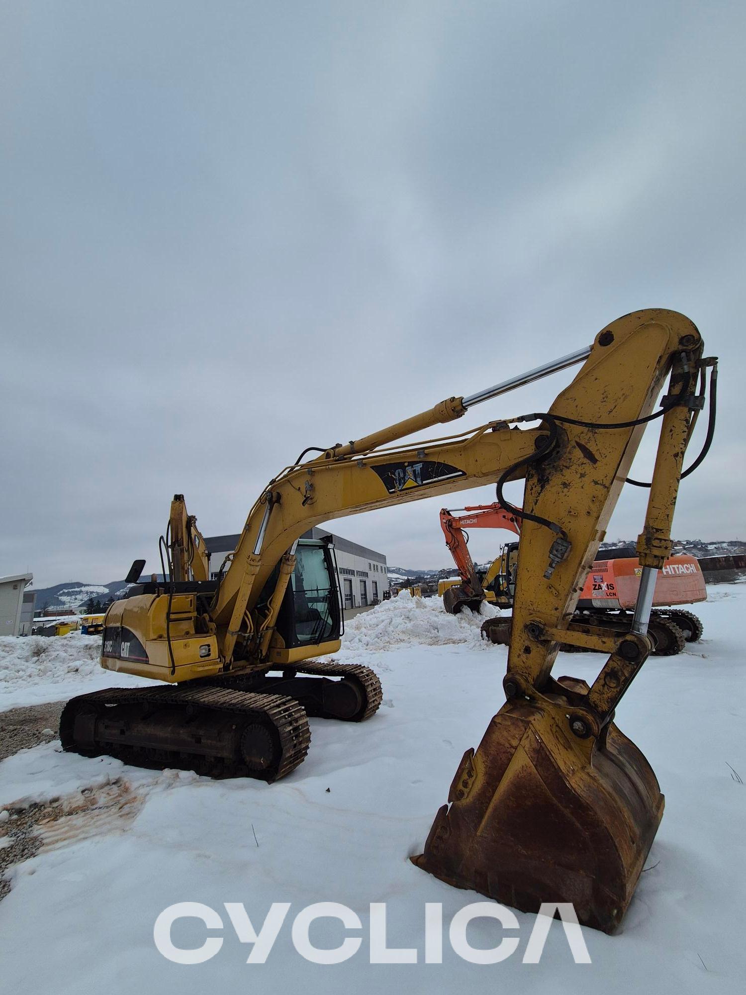 Crawler excavators  318C FAA00239 - 6