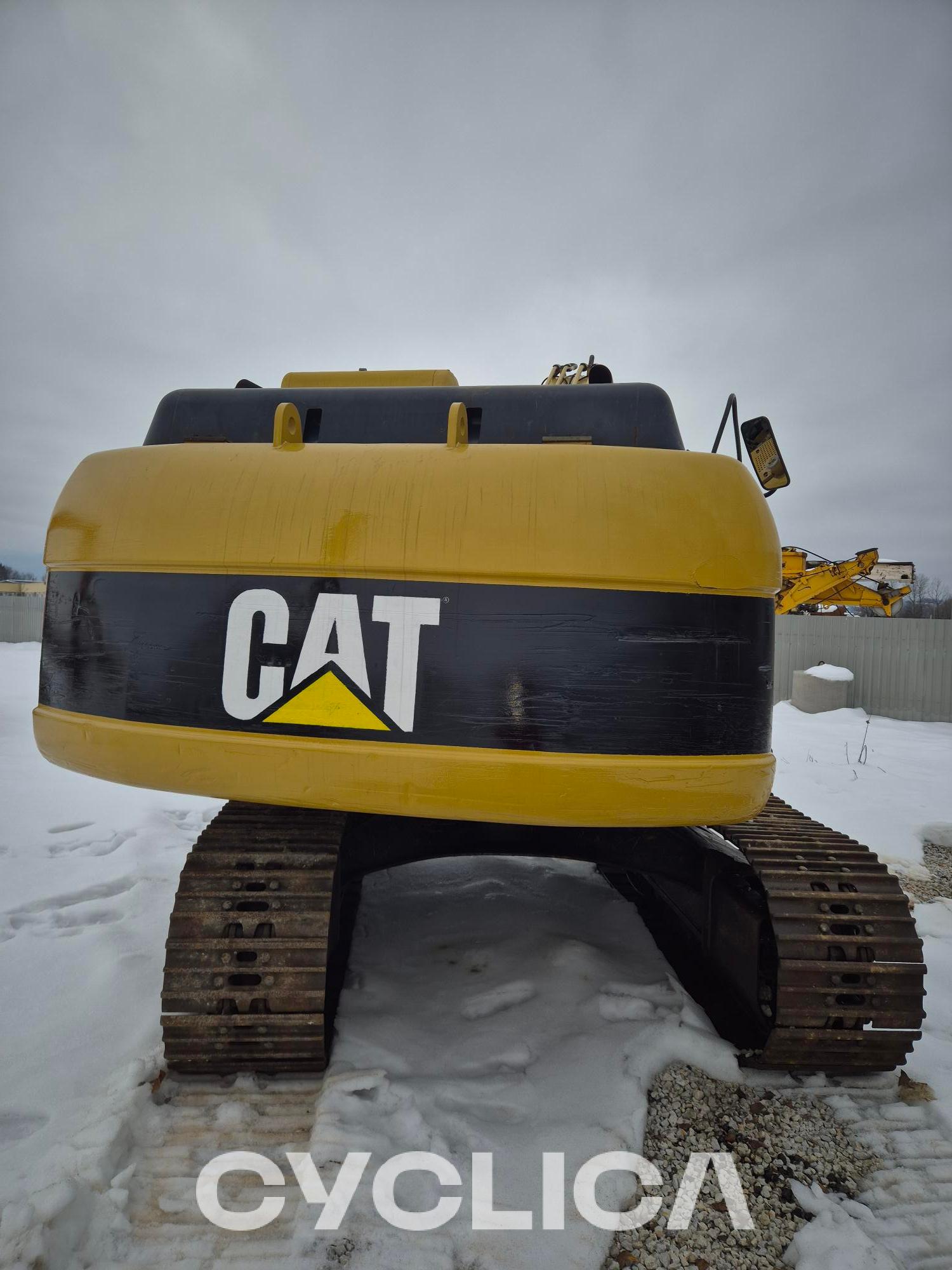 Crawler excavators  318C FAA00239 - 2