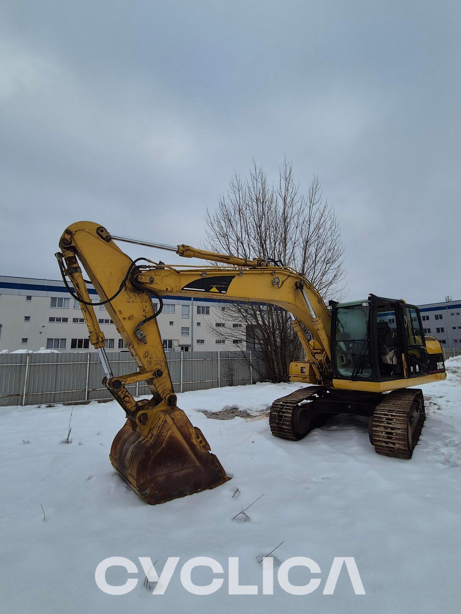 Crawler excavators  318C FAA00239 - 7
