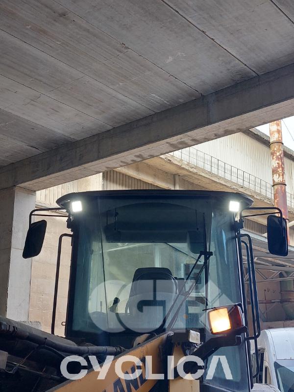 Utovarivači na točkovima  NHW170 N7HE52217 - 2