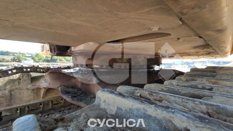 Bageri gusjeničari  374F DNM00### - 6