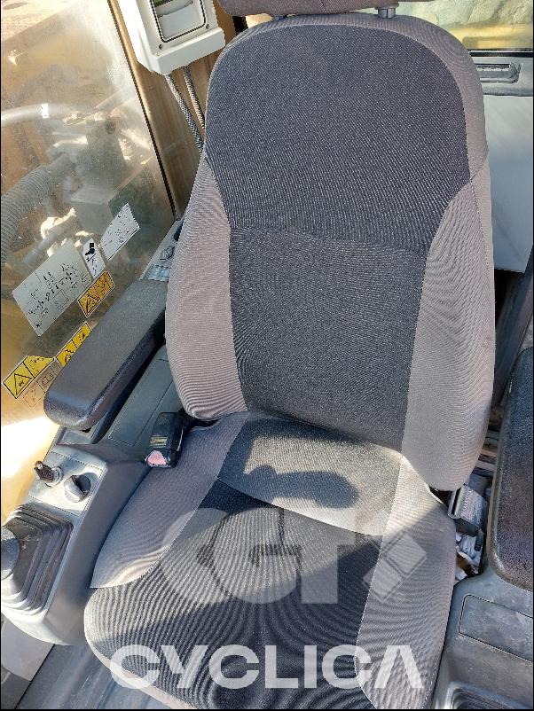 Ровокопачи-гасеничари 323D RAC00577 - 10