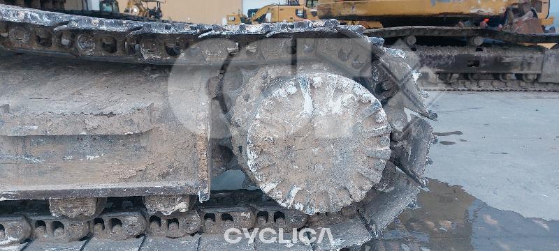 Ровокопачи-гасеничари 320D PCX00131 - 7