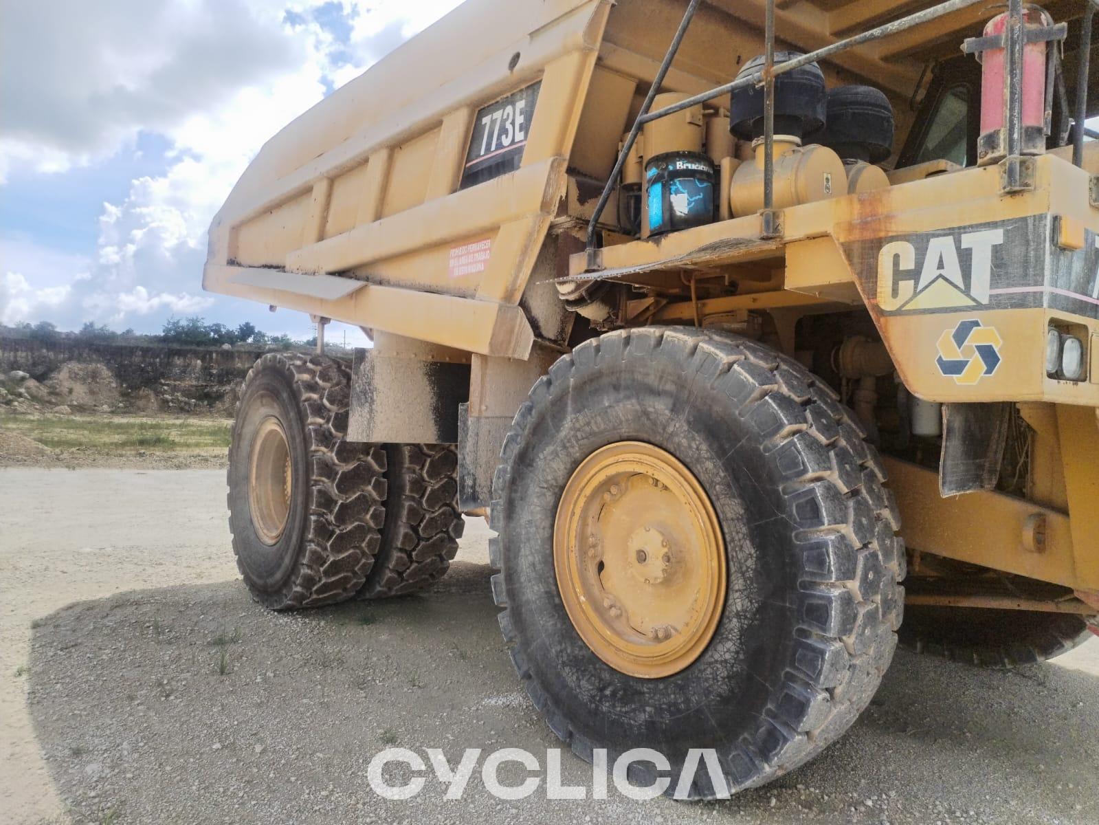 Kiperi i kruti kamioni  773E BDA00420 - 2