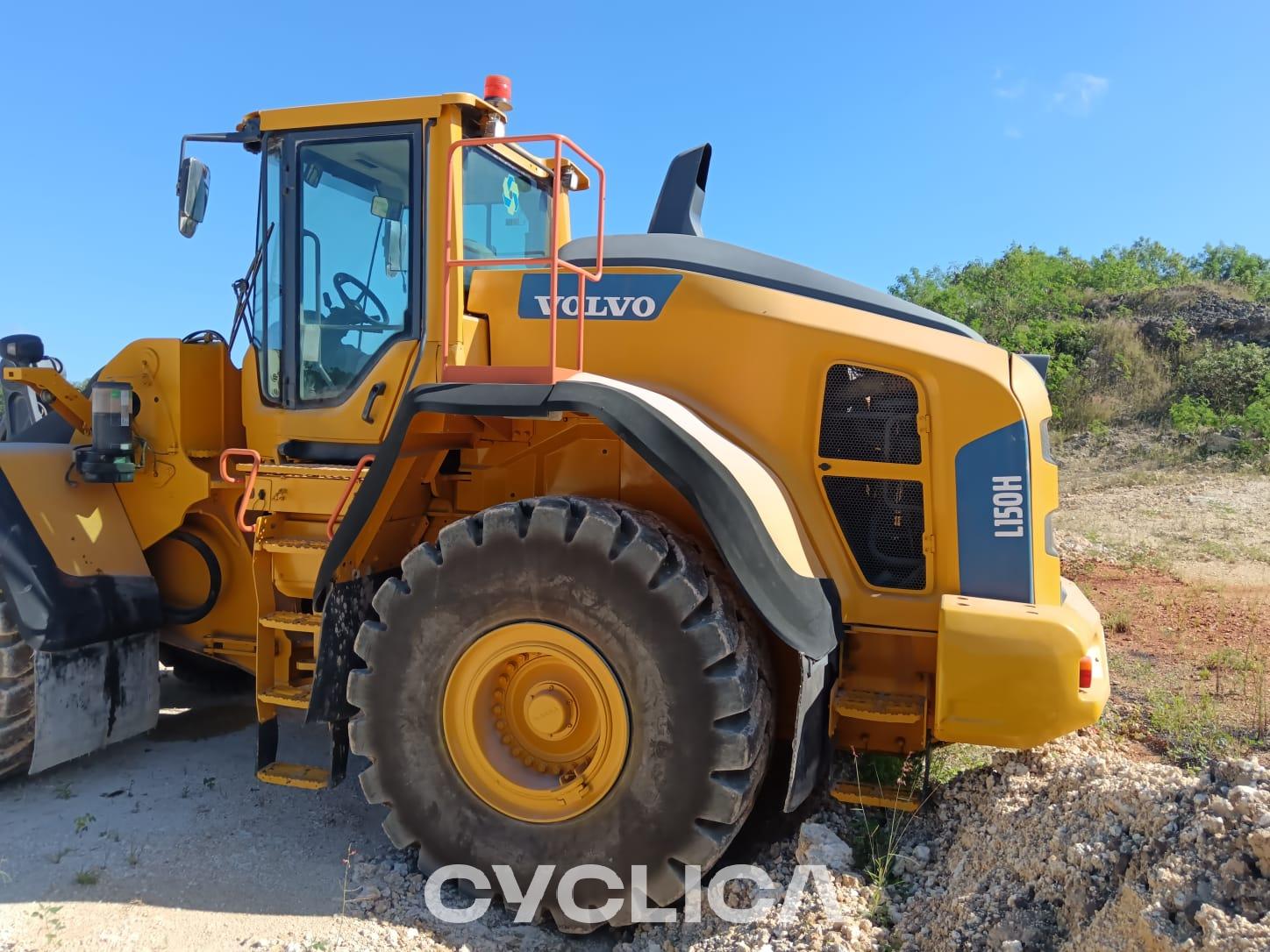 Nakladalci na kolesih  L150 E00009144 - 4