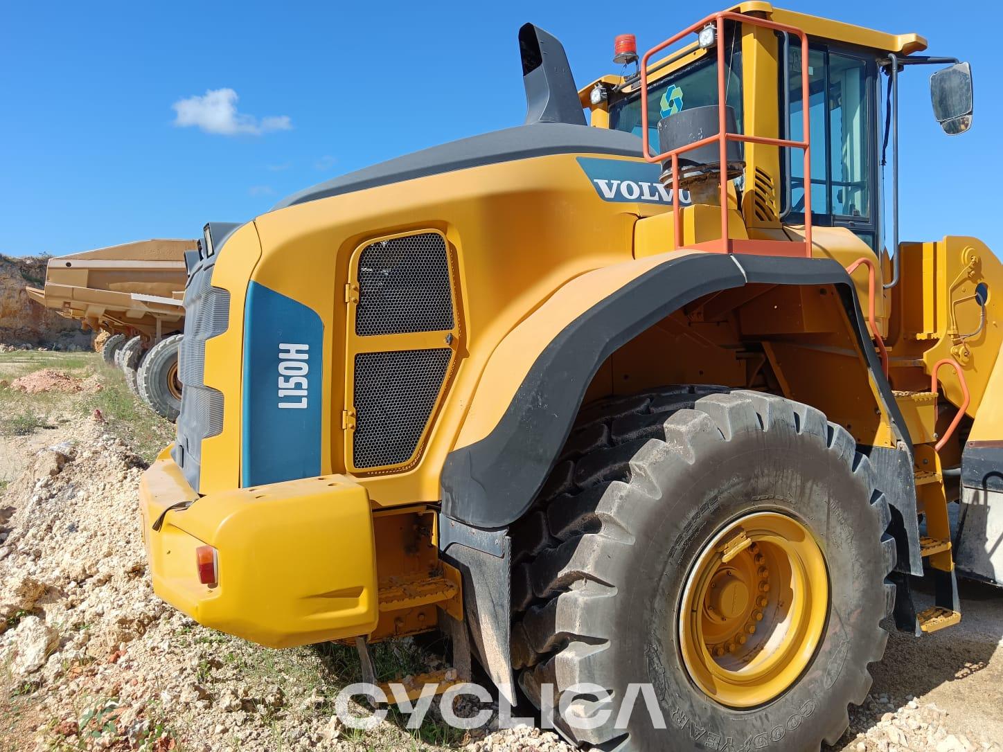 Nakladalci na kolesih  L150 E00009144 - 3