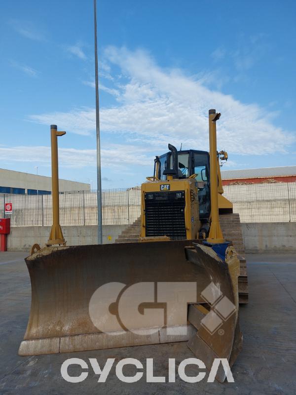 Buldožerji in traktorji goseničarji D6N GB600810 - 1