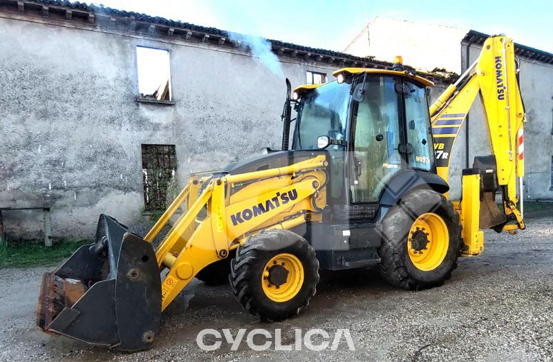 Ngarkues/Gërmues me Rrota  WB97R-8 F60040 - 2