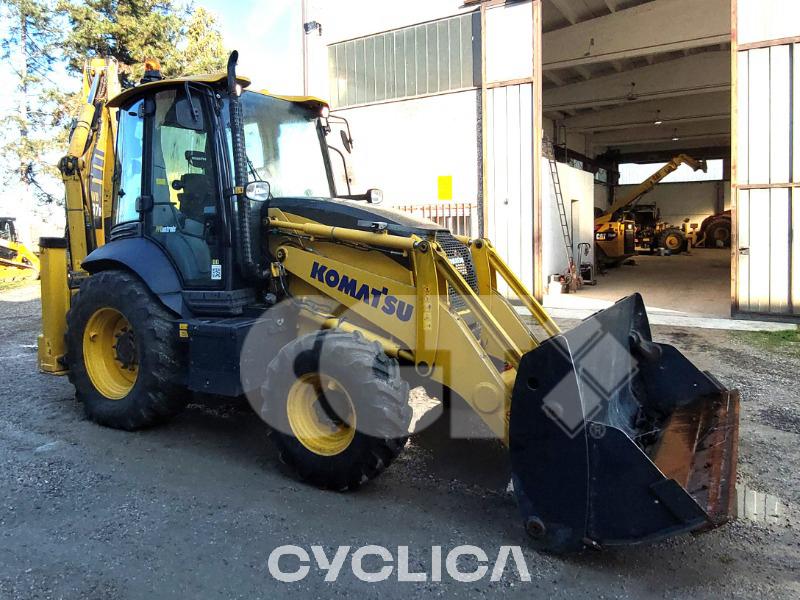 Ngarkues/Gërmues me Rrota  WB97R-8 F60040 - 5