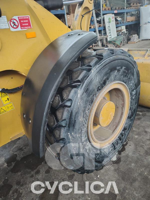 Ngarkues me rrota 914 JC300### - 6