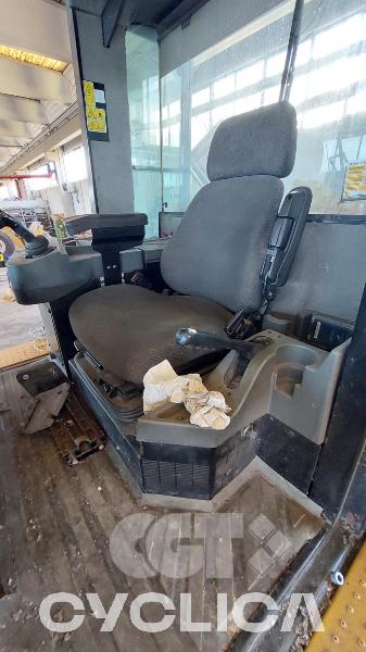 Wheel loaders  938H LKM01### - 13