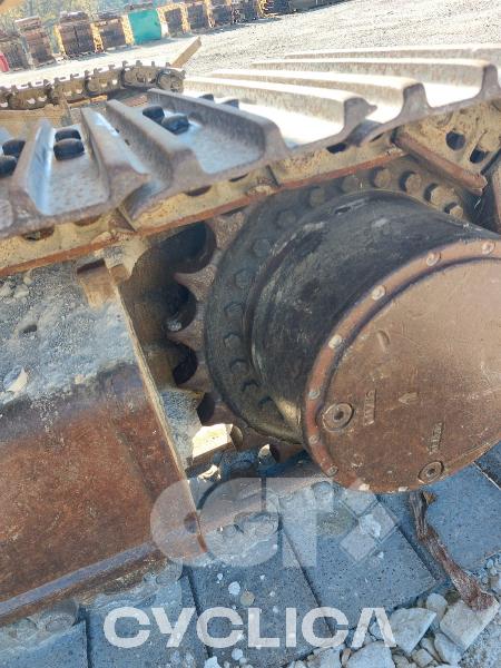 Crawler excavators NHE235 YU04-00### - 7