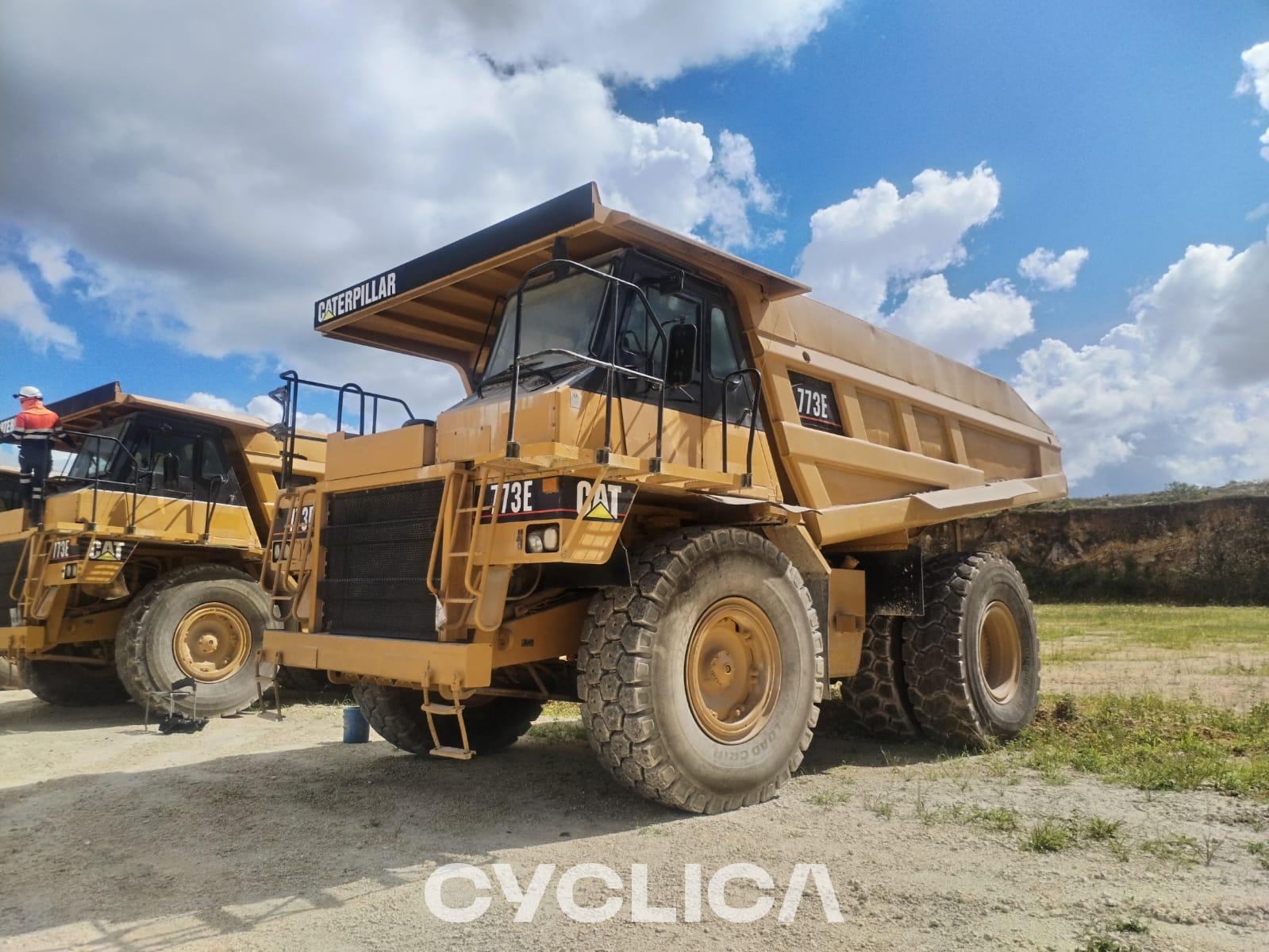 Dumpers and rigid trucks  773E BDA00282 - 1