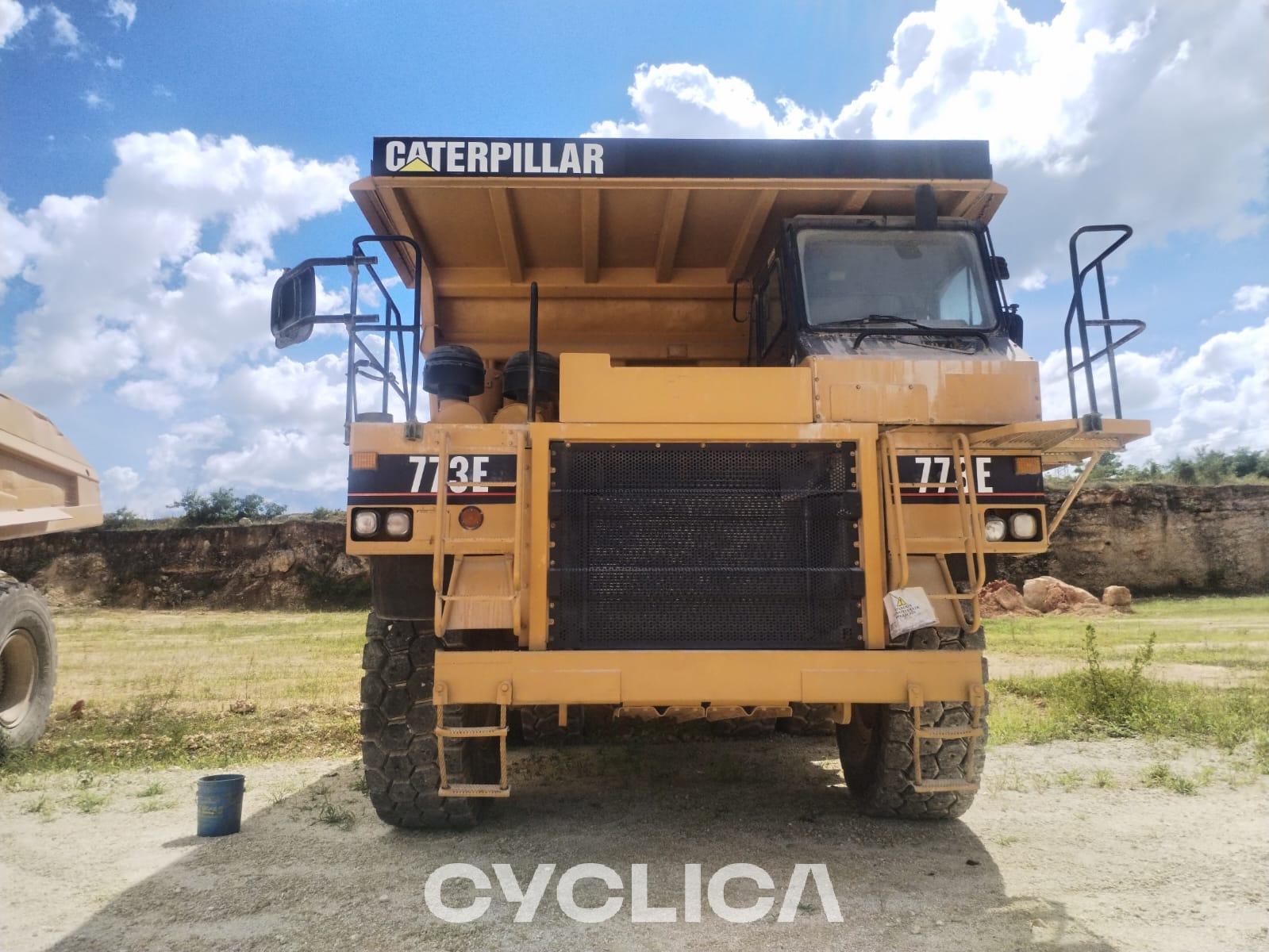 Dumpers and rigid trucks  773E BDA00282 - 3