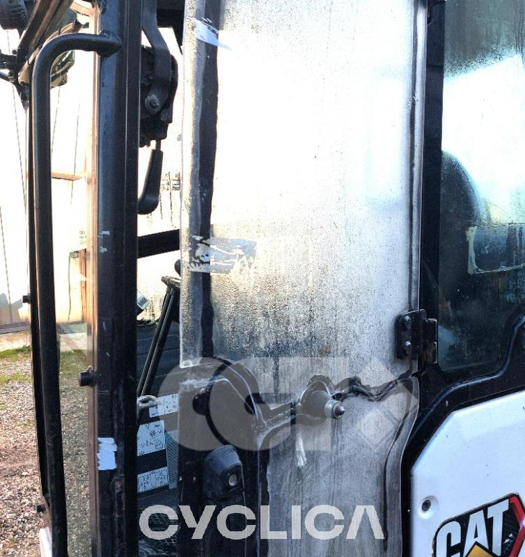 Eskavatorë me Zinxhirë  302 CR RHM01769 - 9