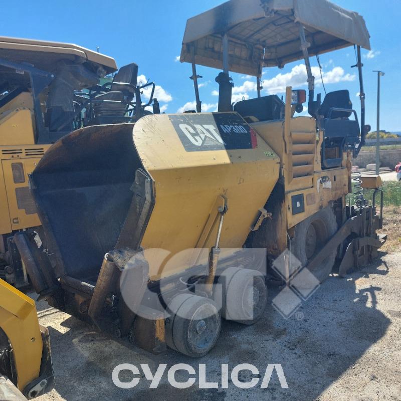 Paving  AP300 B2Y00387 - 2