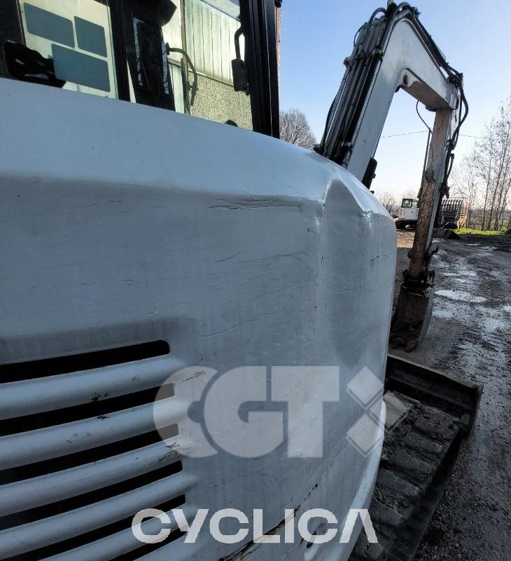 Ровокопачи-гасеничари  305 E2 H5M13463 - 9