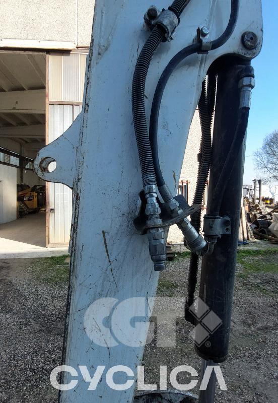 Ровокопачи-гасеничари  305 E2 H5M13463 - 10