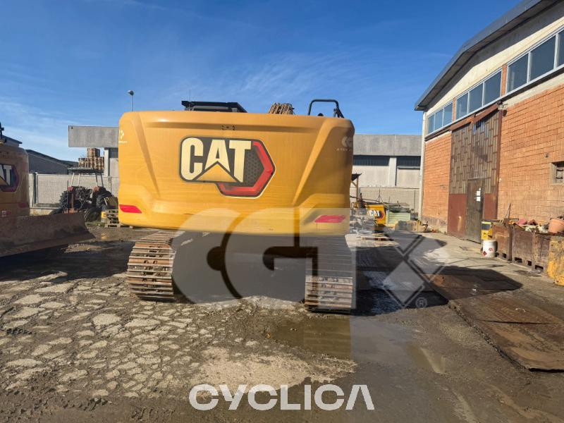 Escavadora de rastos  330 GC TML20068 - 3