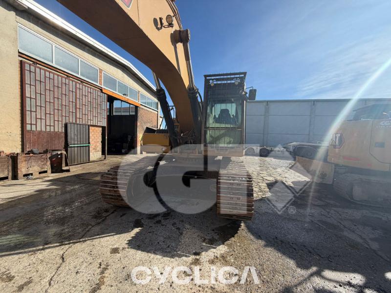 Escavadora de rastos  330 GC TML20068 - 2