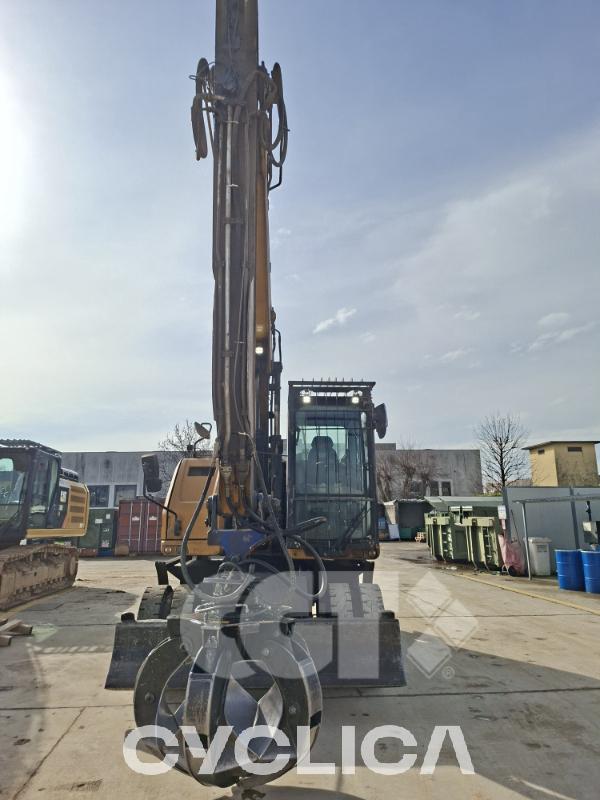 Pelles sur pneus  M314 K3H20135 - 4